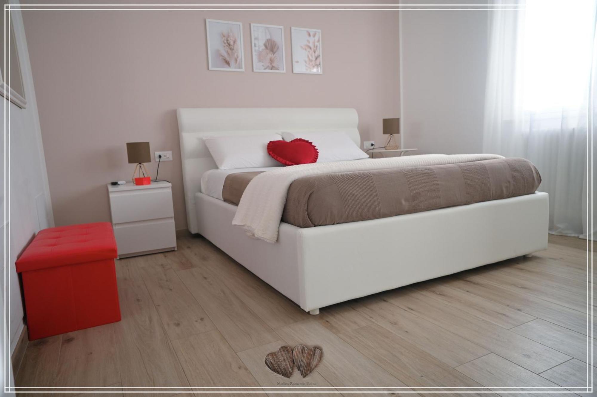 Medico Romantic House مونوبولي المظهر الخارجي الصورة
